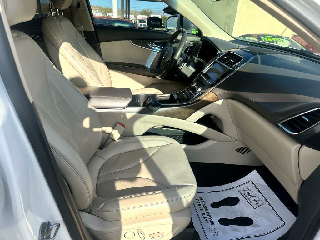 2019 Lincoln Nautilus Image 18