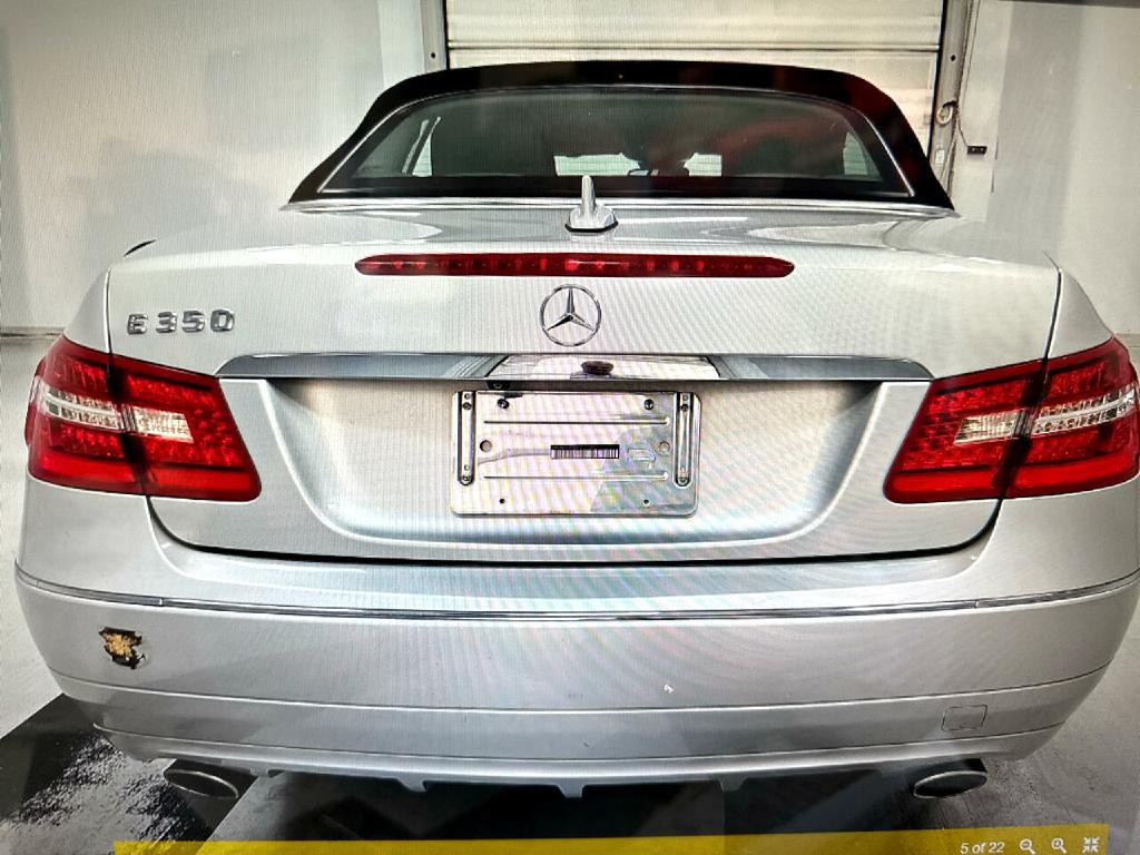 2013 Mercedes-Benz E-Class Image 3