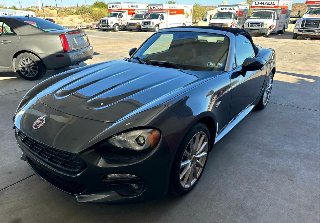 2017 FIAT 124 Spider Image 18