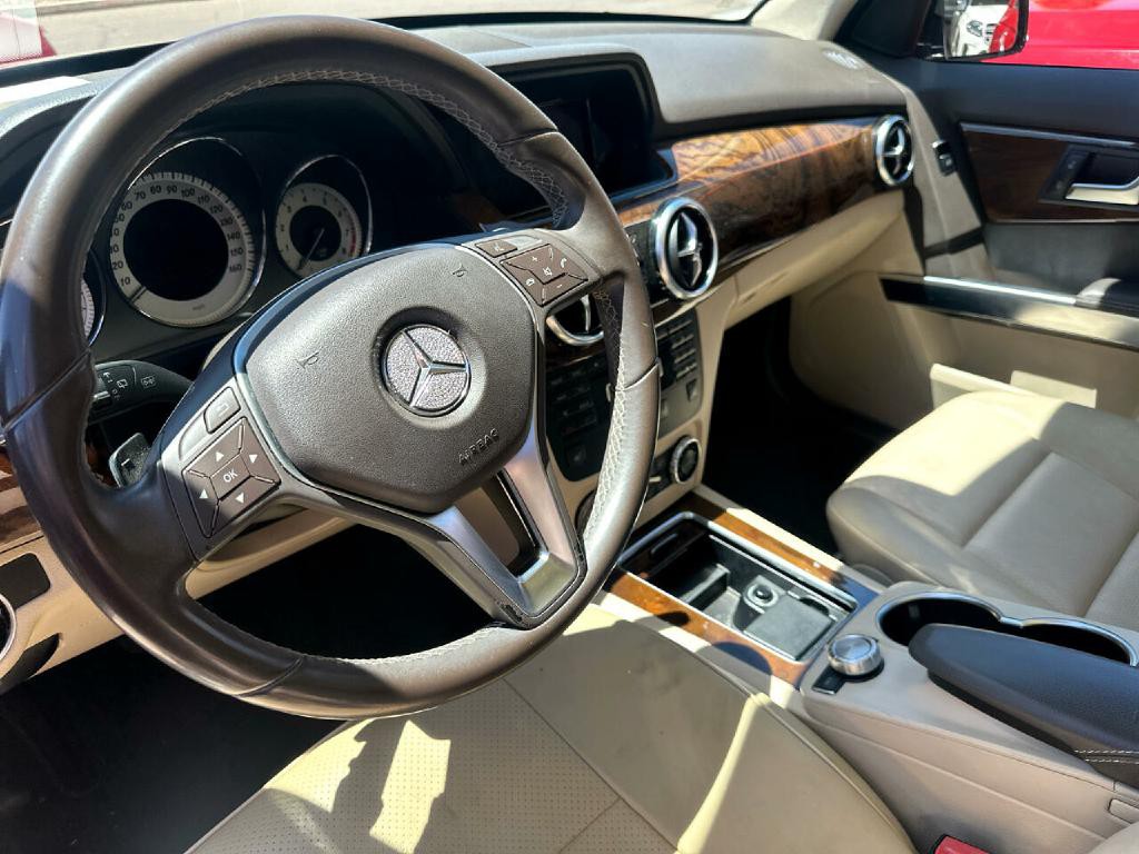 2013 Mercedes-Benz GLK-Class Image 9