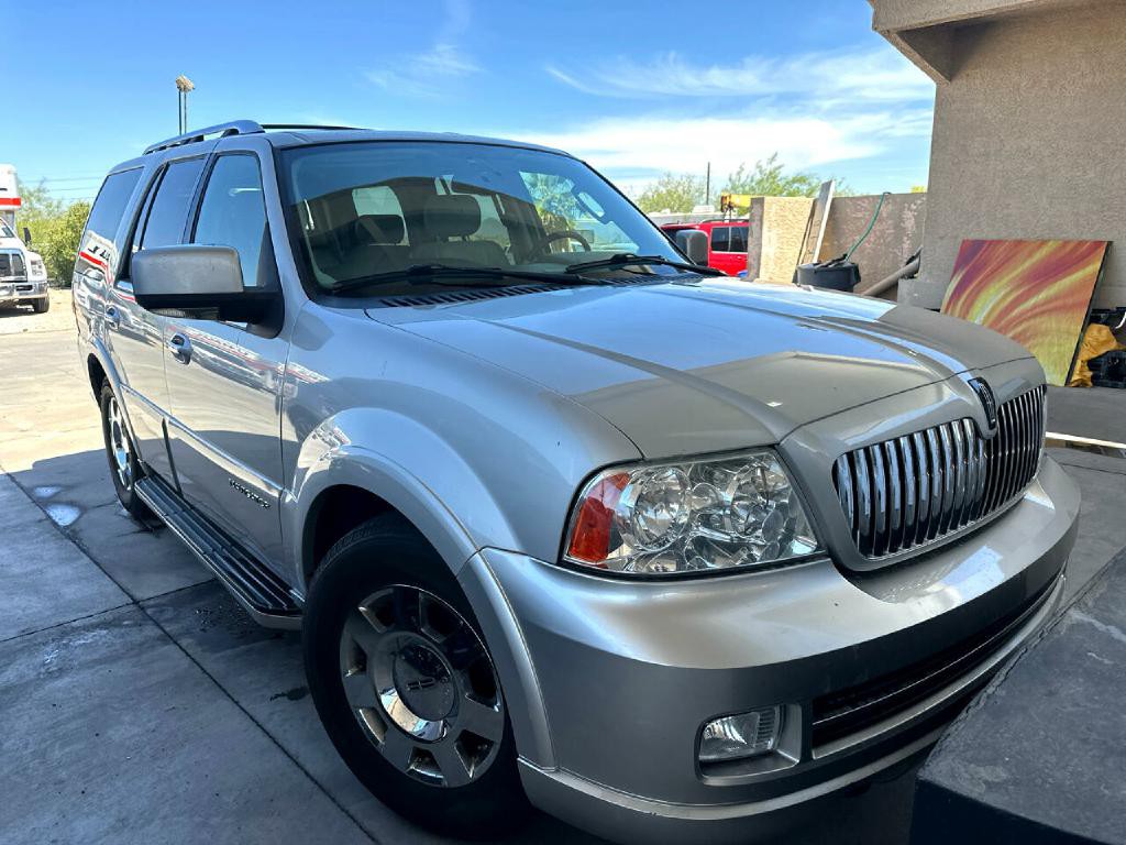 2006 Lincoln Navigator Image 7