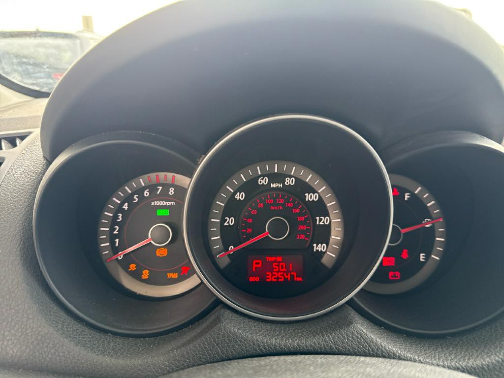 2010 Kia Forte Image 3