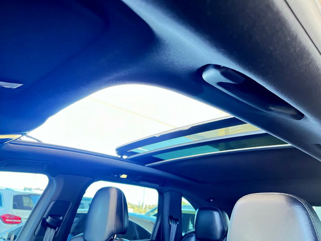 2016 Porsche Cayenne Image 12