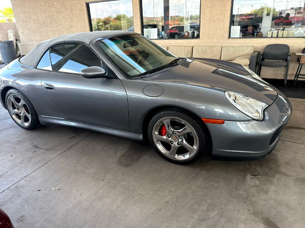 2004 Porsche 911 Image 2