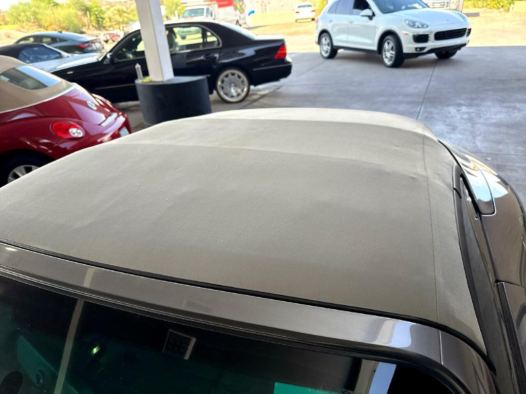 2004 Porsche 911 Image 4