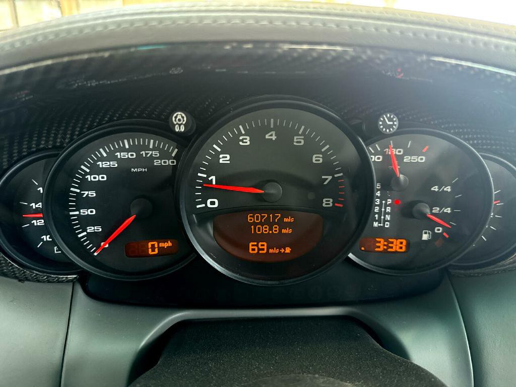 2004 Porsche 911 Image 6