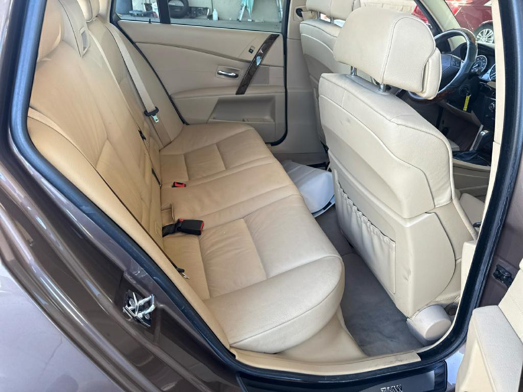 2006 BMW 5 Series Image 15