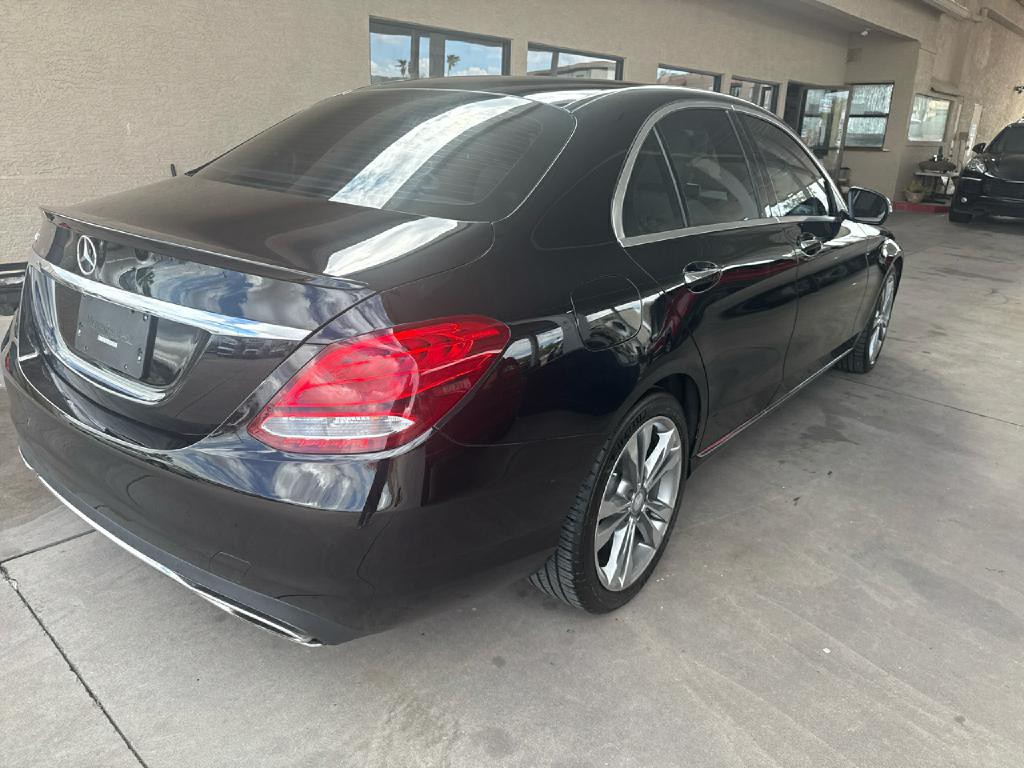 2016 Mercedes-Benz C-Class Image 5