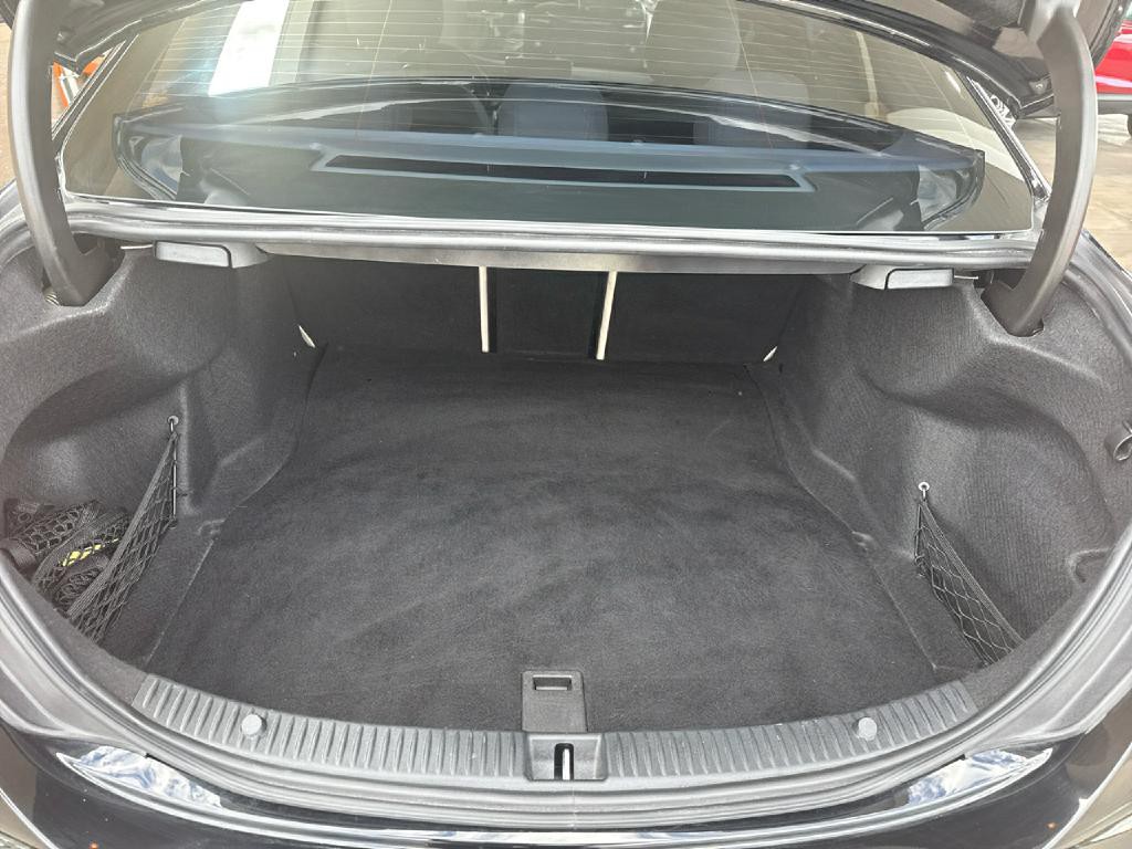 2016 Mercedes-Benz C-Class Image 17