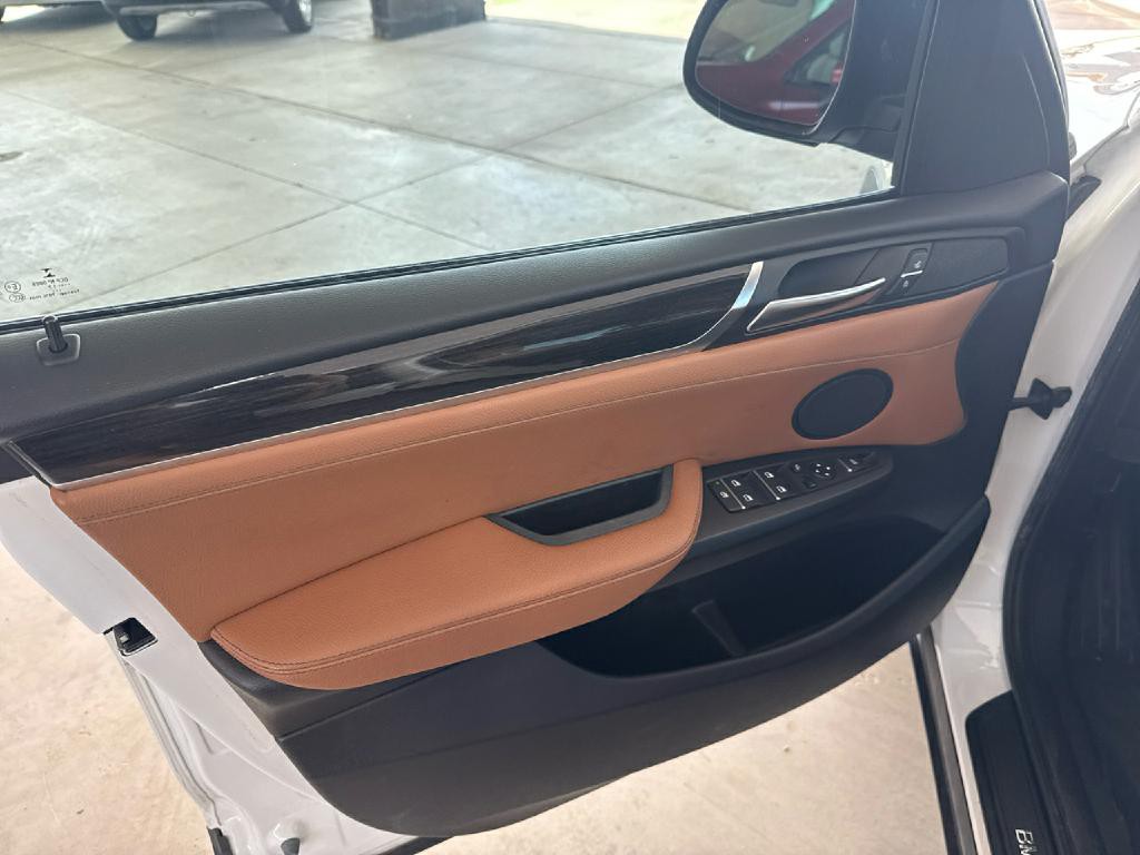 2017 BMW X3 Image 13