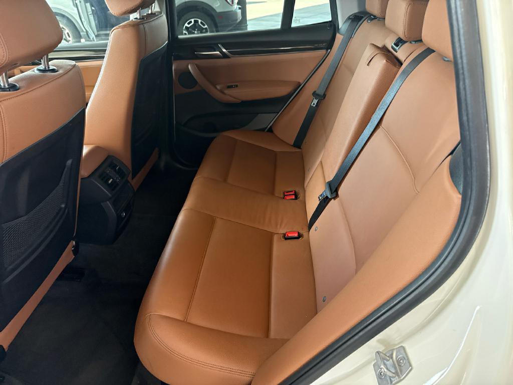 2017 BMW X3 Image 14