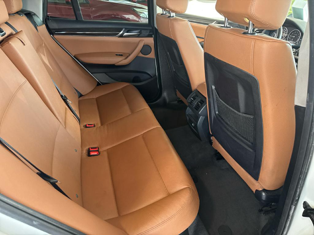 2017 BMW X3 Image 18