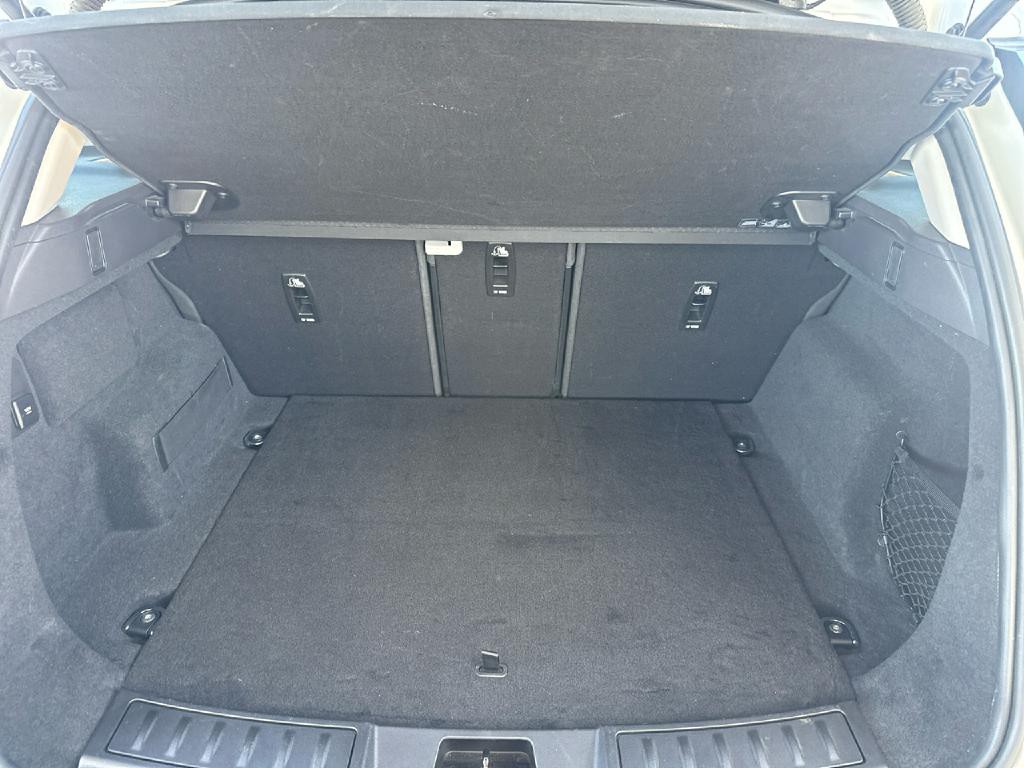 2020 Land Rover Range Rover Evoque Image 17