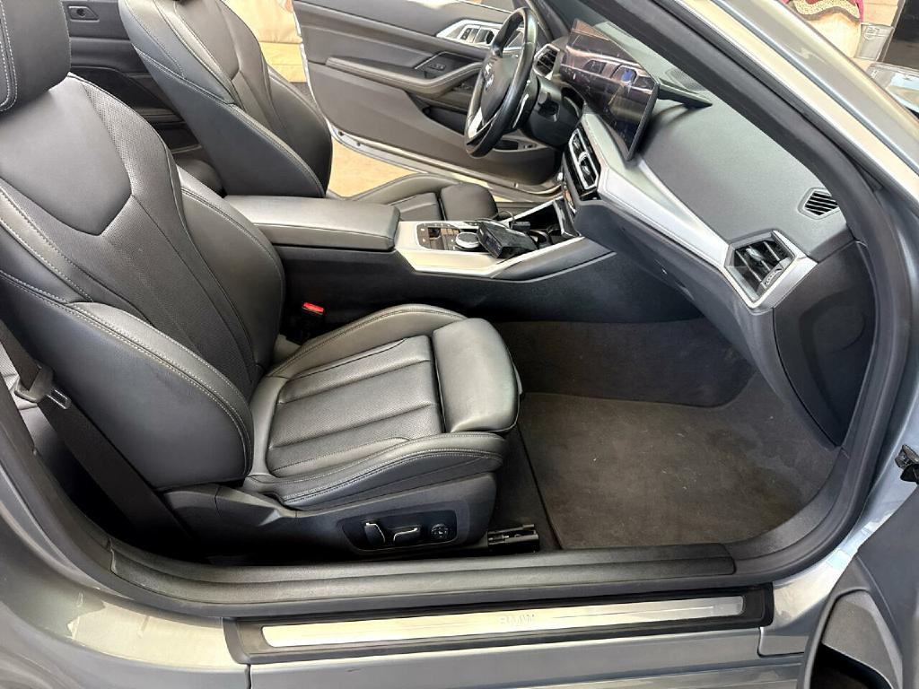 2024 BMW 4 Series Image 15