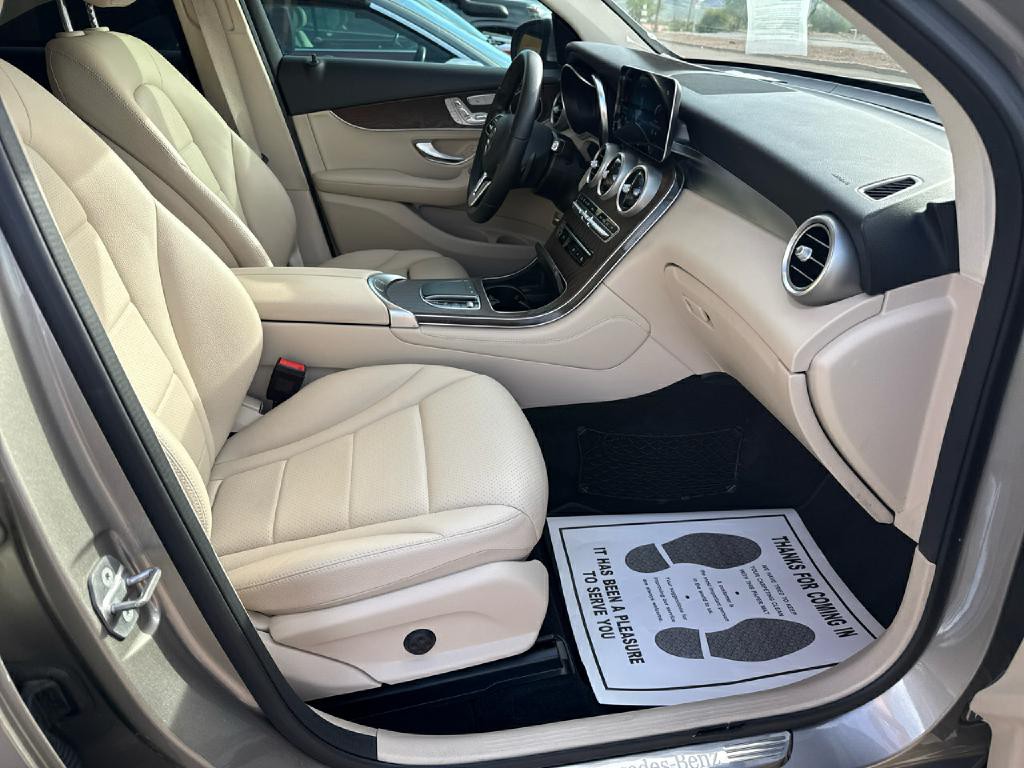 2020 Mercedes-Benz GLC-Class Image 20