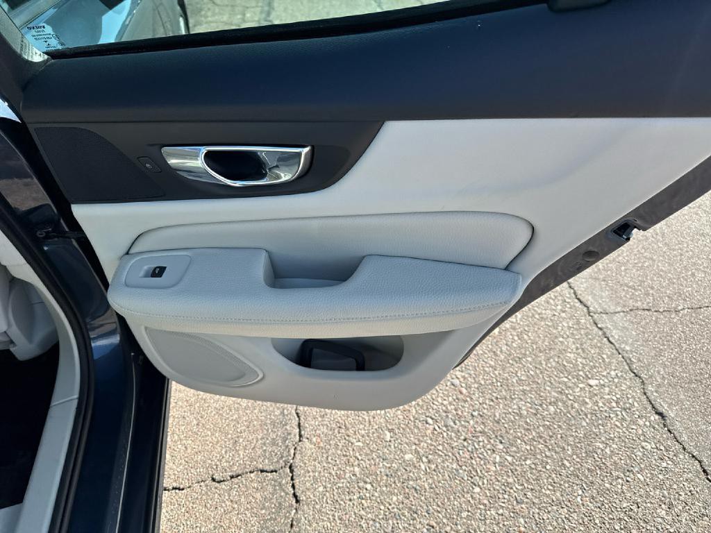 2019 Volvo S60 Image 20