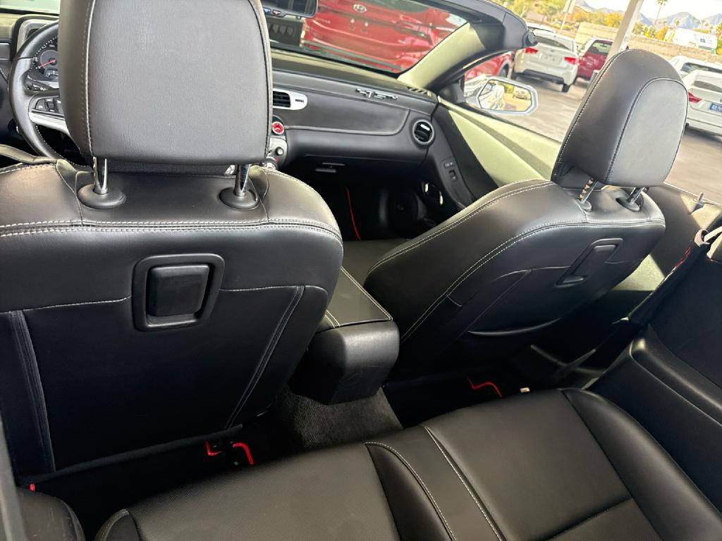 2012 Chevrolet Camaro Image 17