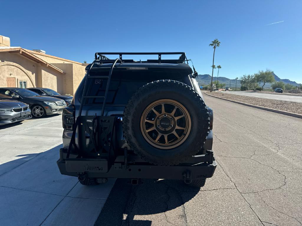 2016 Toyota 4Runner Image 6