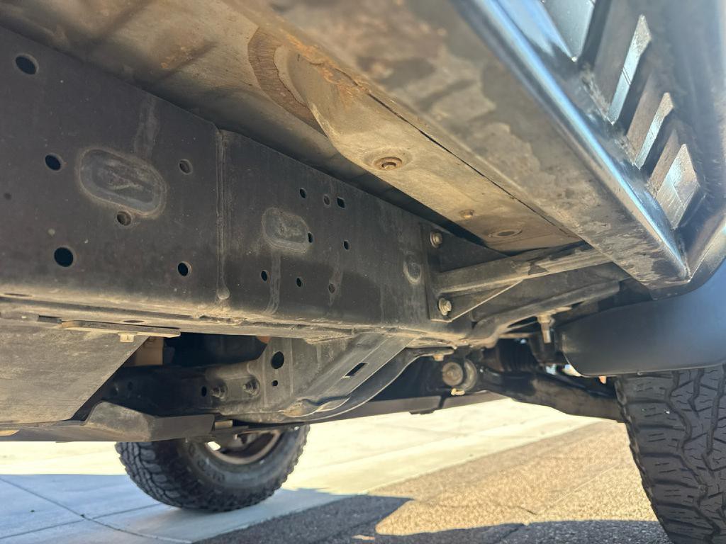 2016 Toyota 4Runner Image 16