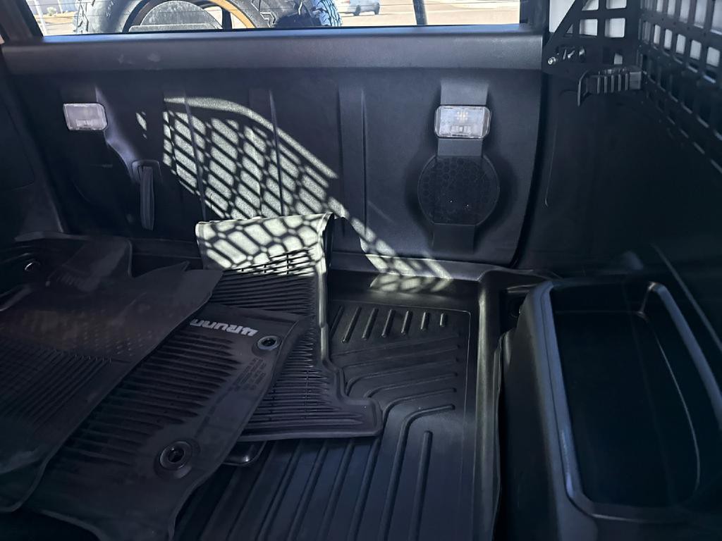 2016 Toyota 4Runner Image 36