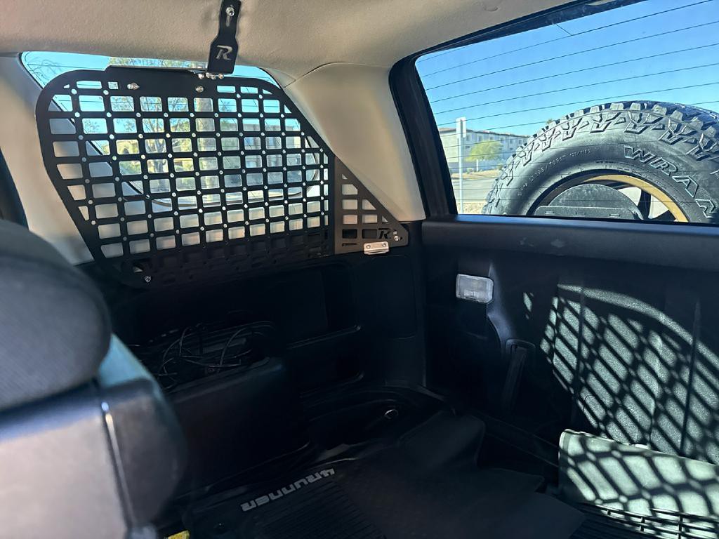 2016 Toyota 4Runner Image 37