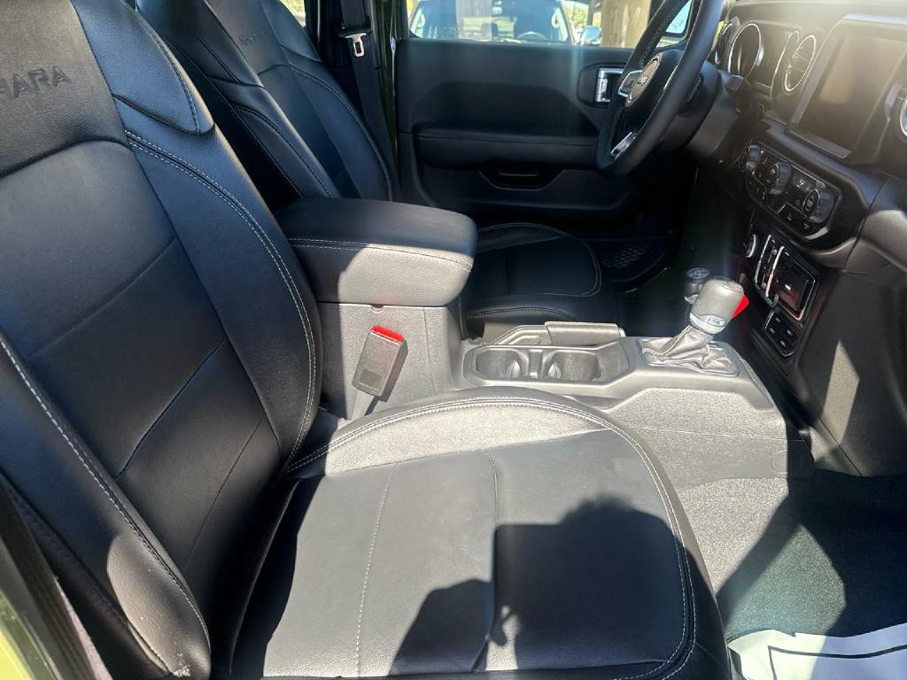 2023 Jeep Wrangler Image 18