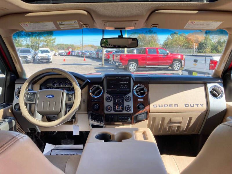 2015 Ford F-350 Image 17