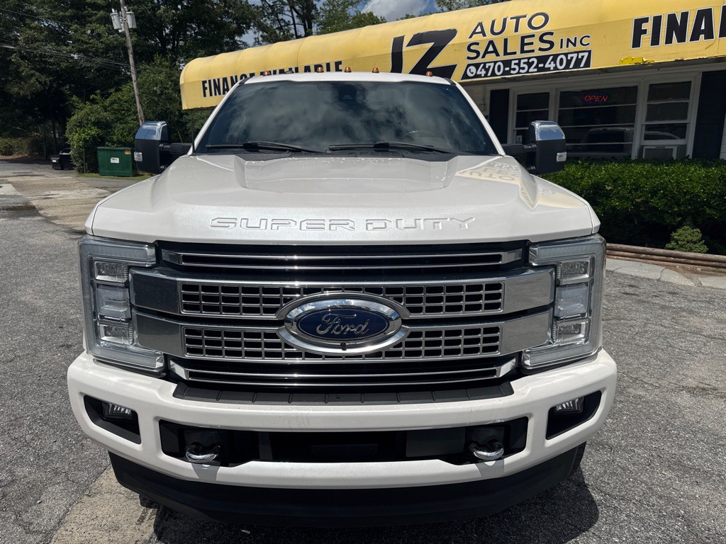 2017 Ford F-250 Image 2