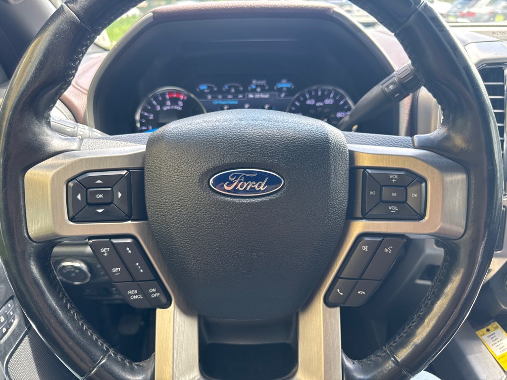 2017 Ford F-250 Image 9