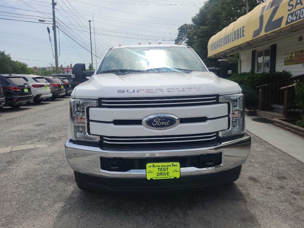 2019 Ford F-350 Image 2