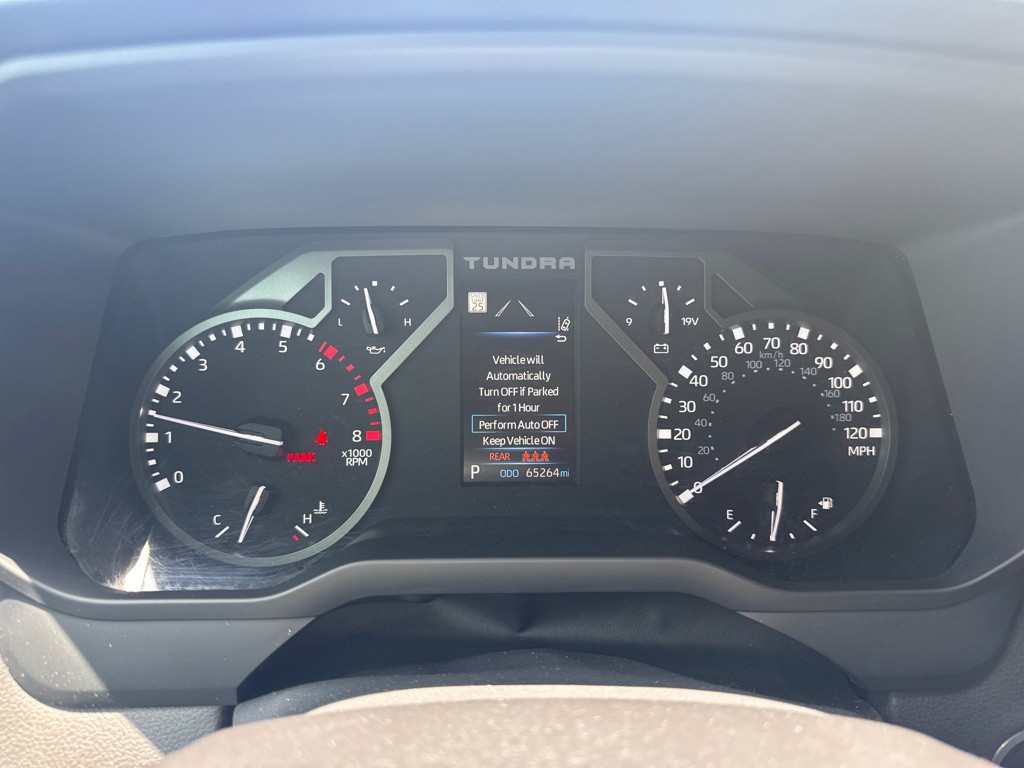 2022 Toyota Tundra Image 10