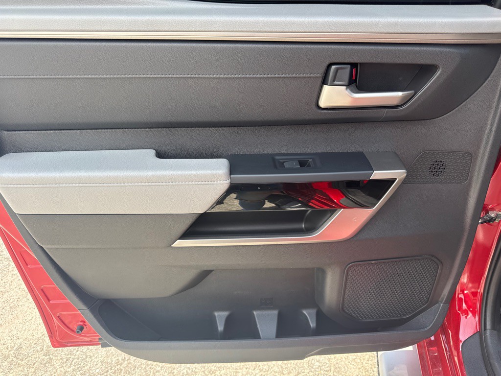 2022 Toyota Tundra Image 17