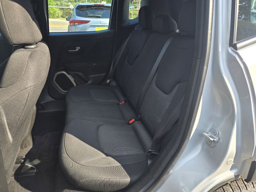 2017 Jeep Renegade Image 7