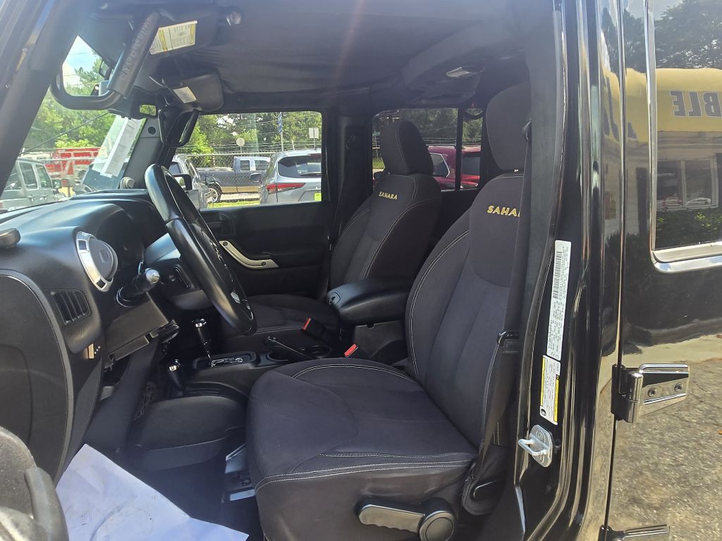 2013 Jeep Wrangler Unlimited Image 22
