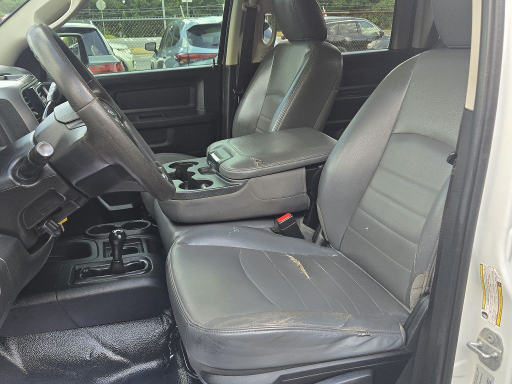 2015 RAM 2500 Image 10