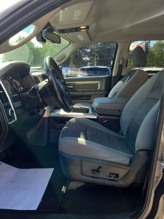2019 RAM 1500 Image 9