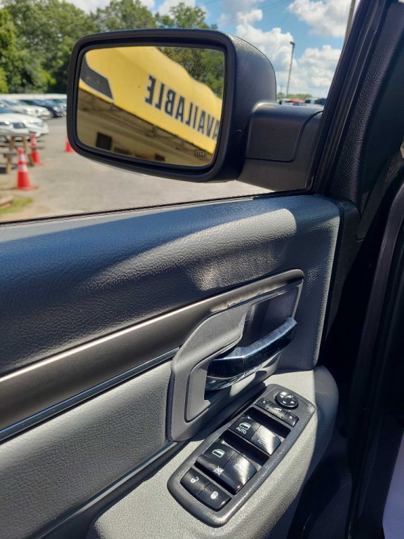 2019 RAM 1500 Image 11