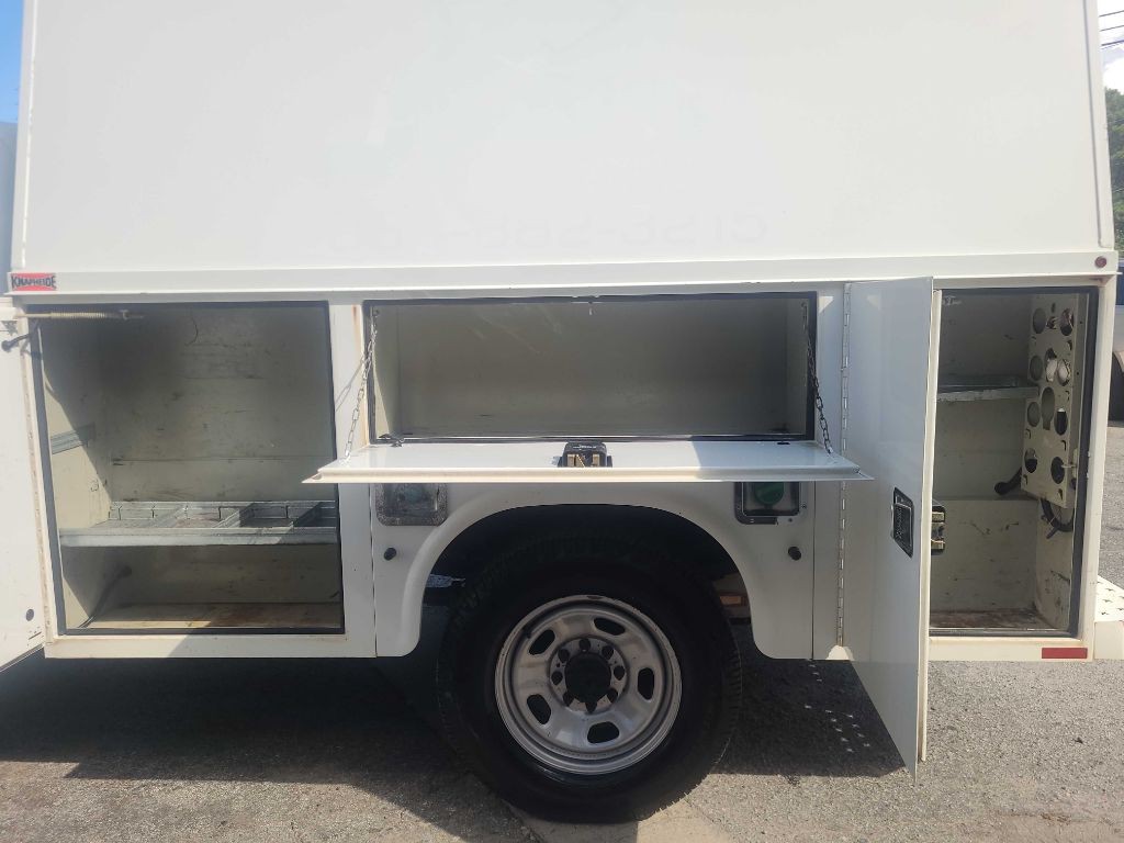 2012 Ford F-350 Image 10