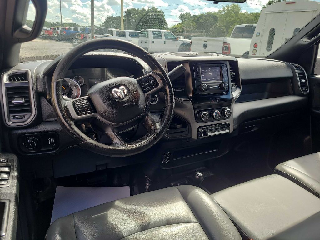 2021 RAM 3500 Image 11