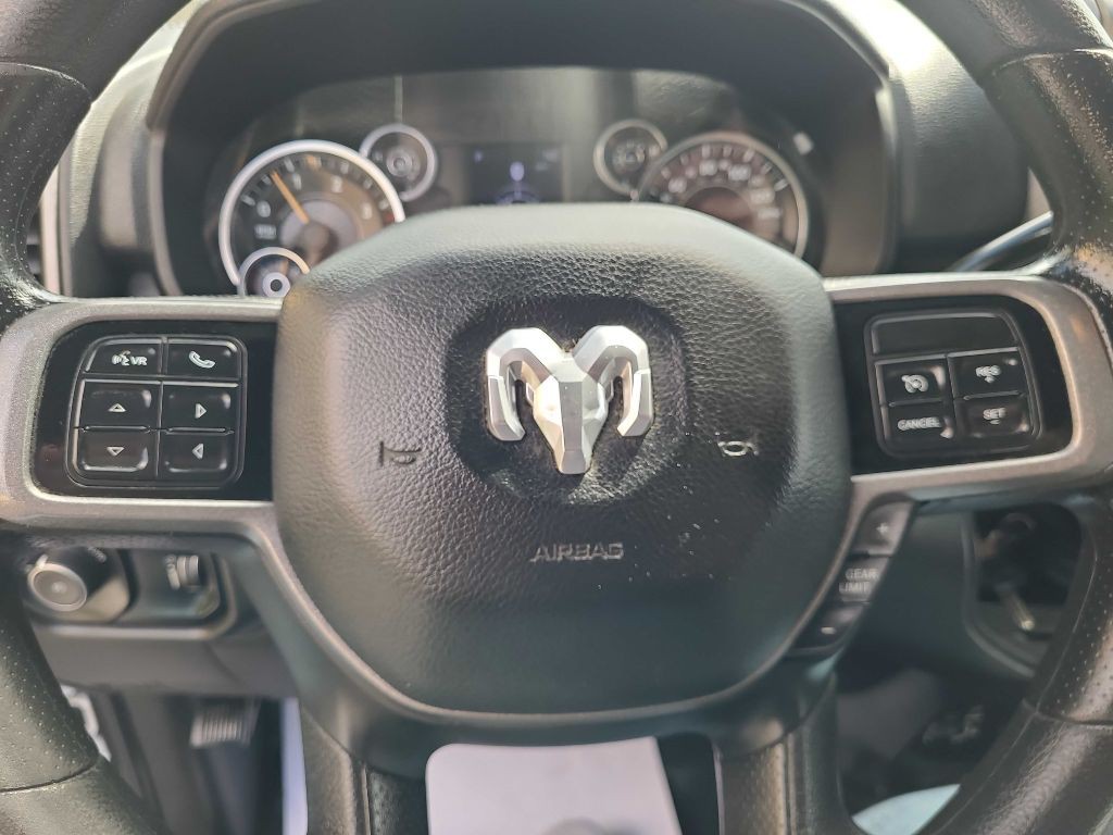 2021 RAM 3500 Image 15