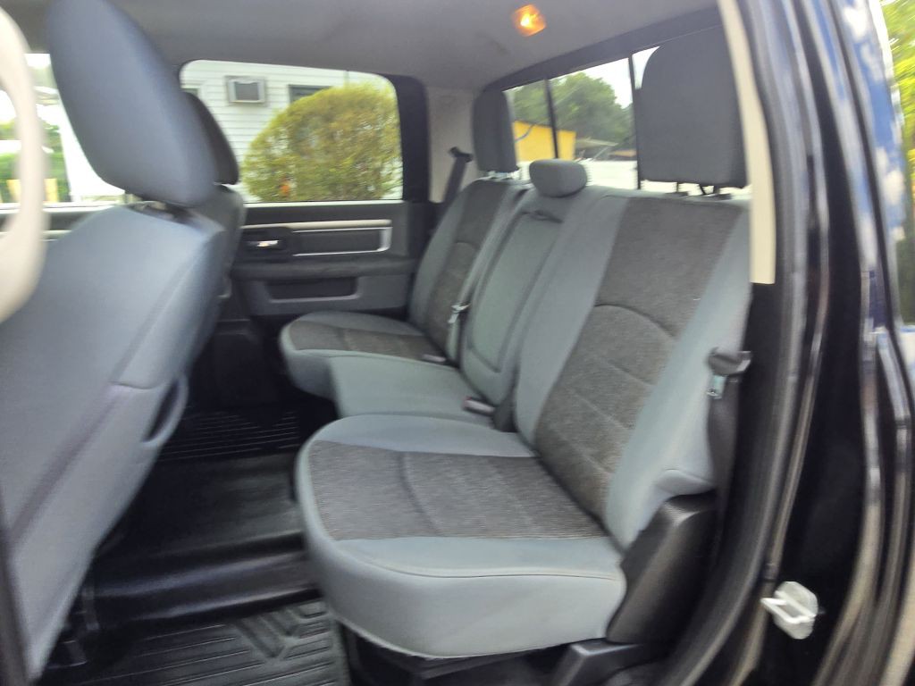 2013 RAM 1500 Image 7