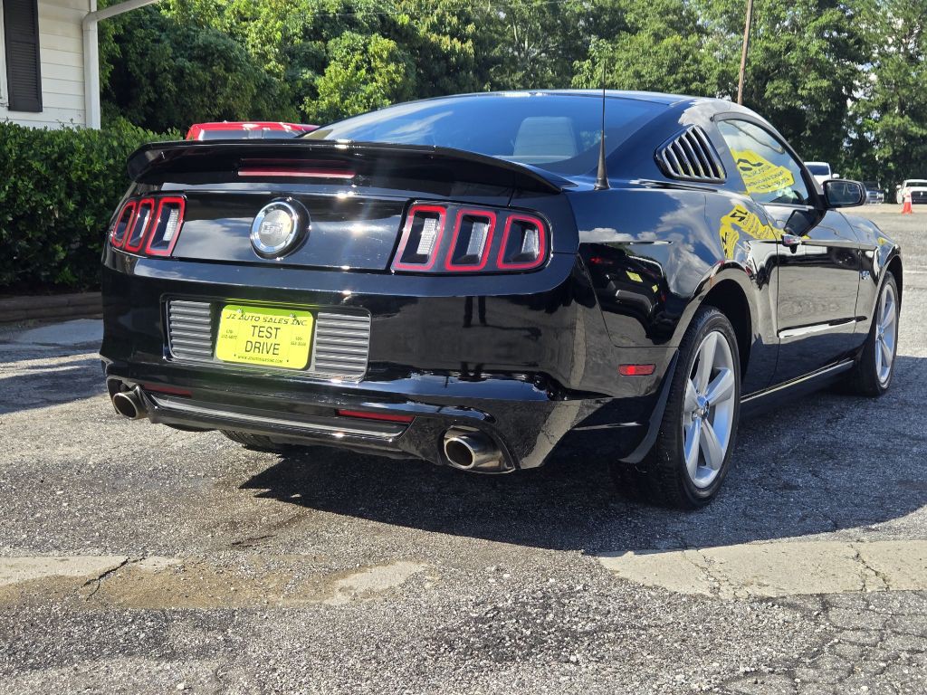 2014 Ford Mustang Image 4