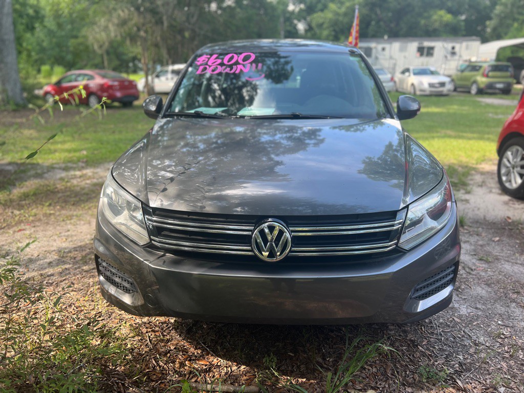 2014 Volkswagen Tiguan Image 2