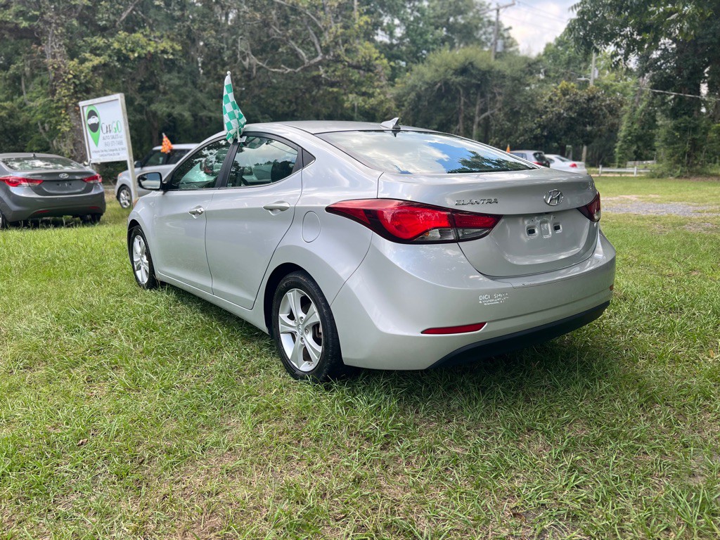 2016 Hyundai Elantra Image 7