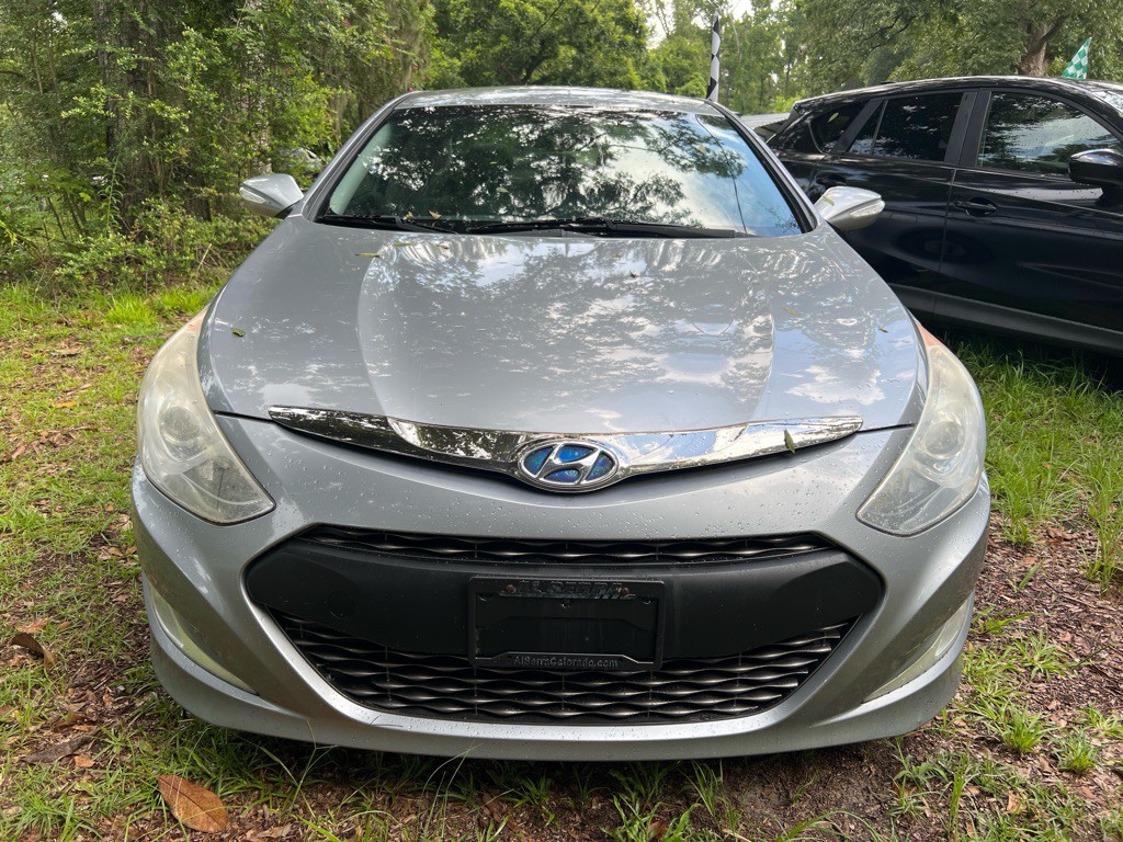 2015 Hyundai Sonata Image 2