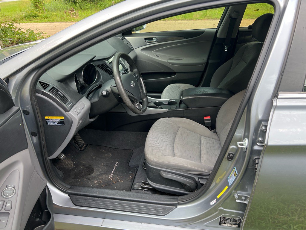 2015 Hyundai Sonata Image 8