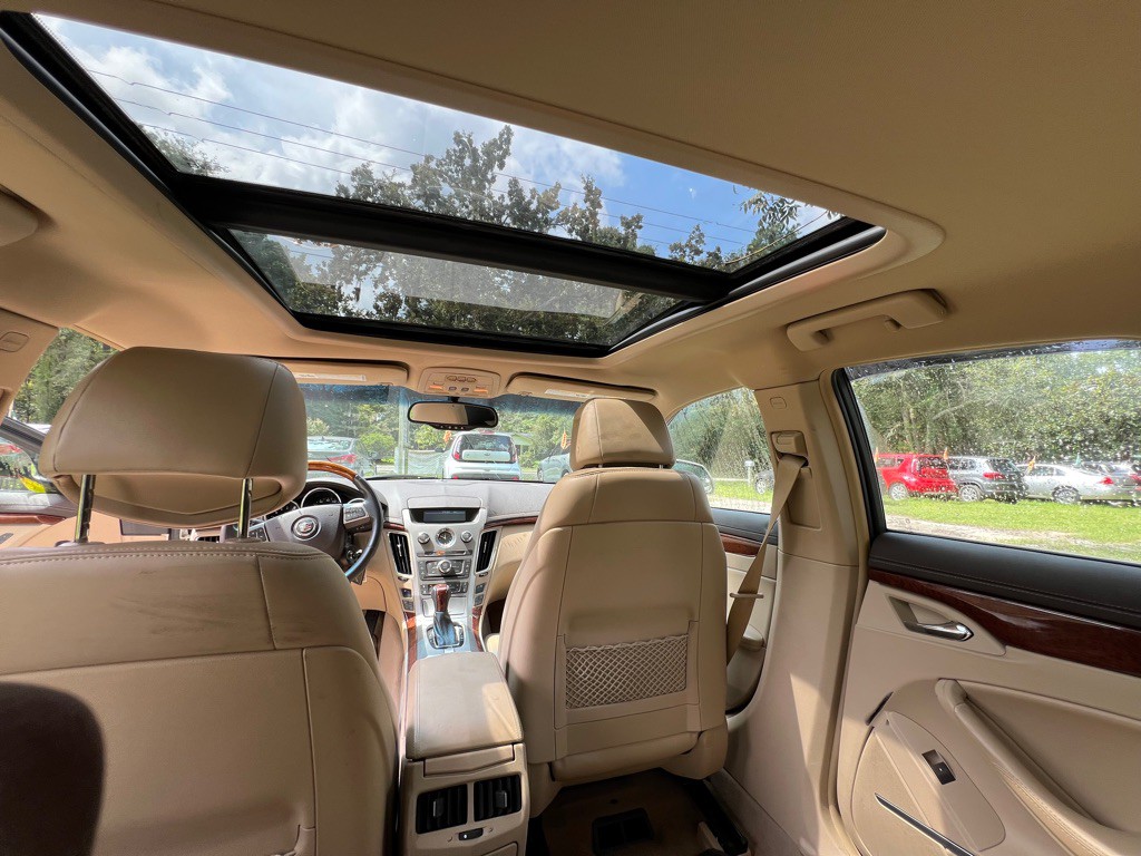 2010 Cadillac CTS Image 14