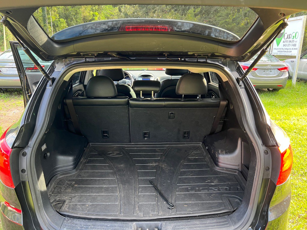 2012 Hyundai Tucson Image 13