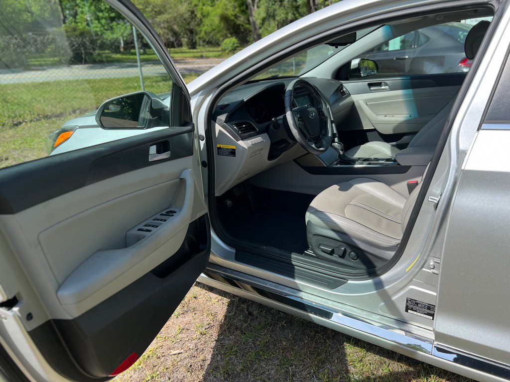 2016 Hyundai Sonata Image 11