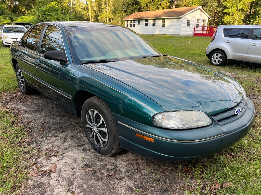 1999 Chevrolet Lumina Image 3